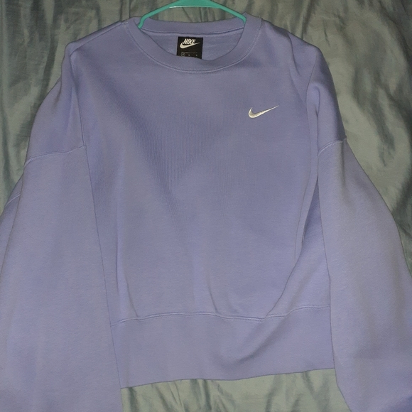 nike lilac sweatshirt